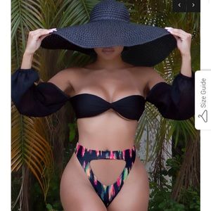 ⛔️SOLD⛔️Brand new swimsuit sz large by matte collection